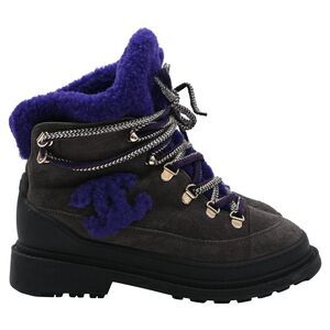 Chanel CC Lace-Up Shearling Winter Boots in Grey Suede